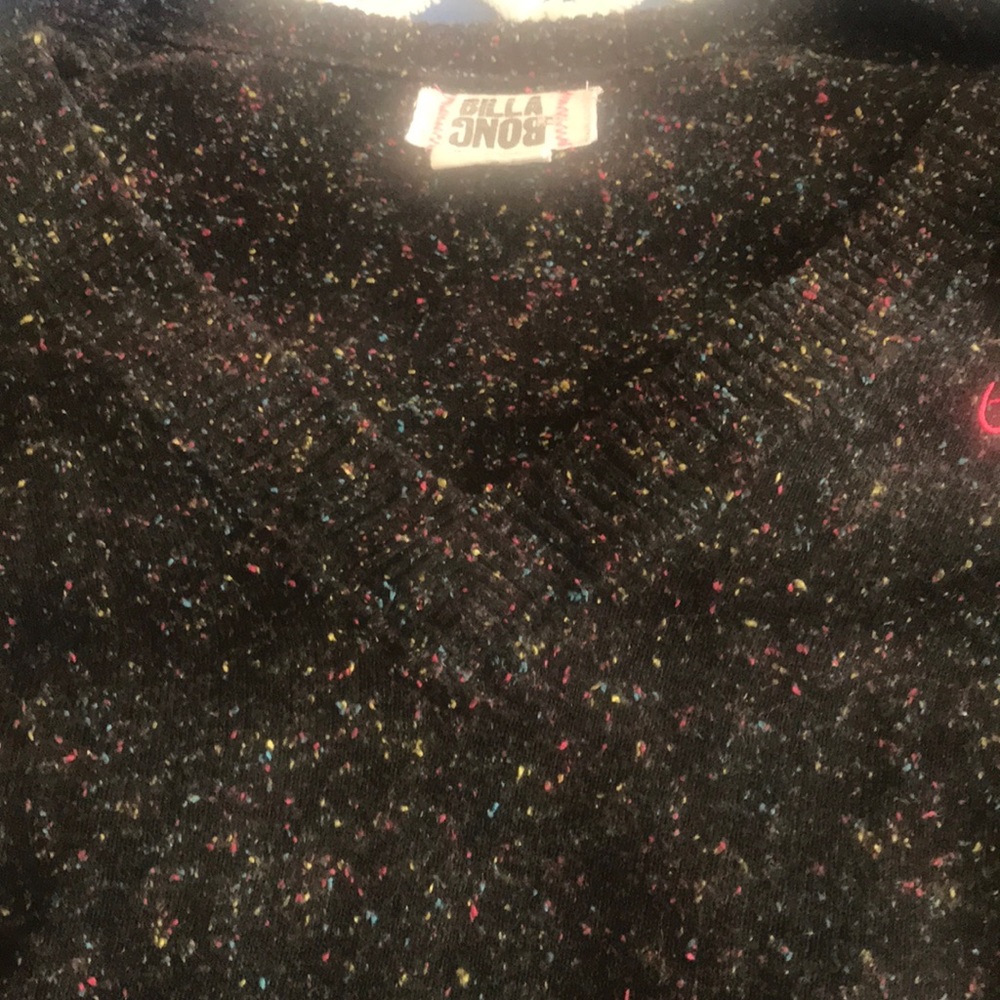 Billabong v-neck sweater